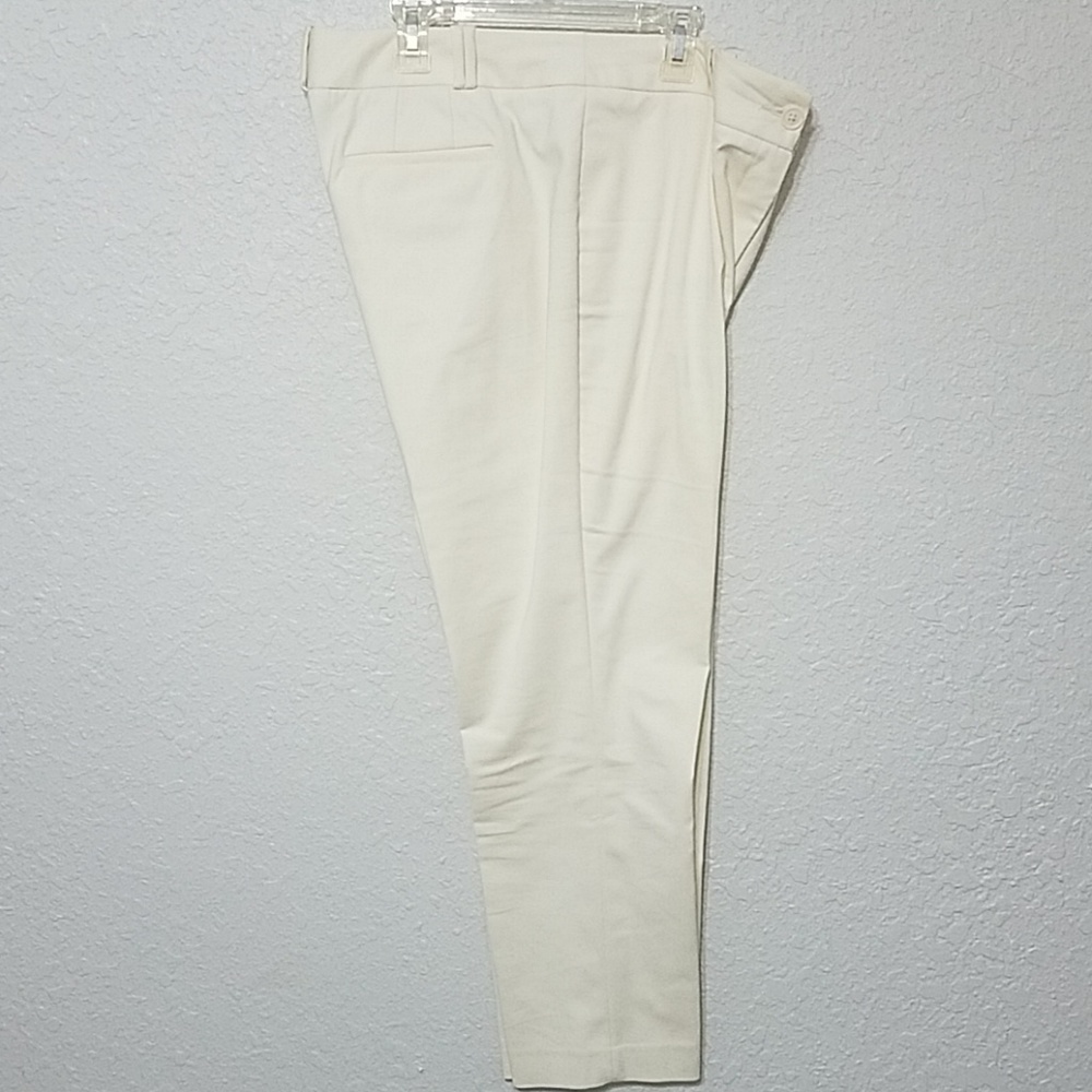 Classy cream colored dress pants, 14P.